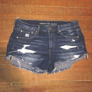 American Eagle tomgirl shortie shorts